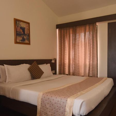 The Byke Old Anchor Beach Resort & Spa Cavelossim Extérieur photo