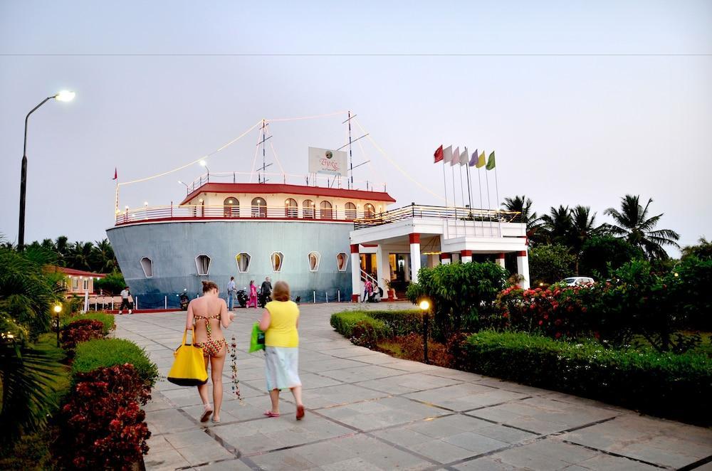 The Byke Old Anchor Beach Resort & Spa Cavelossim Extérieur photo
