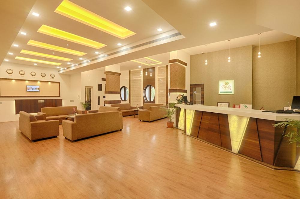 The Byke Old Anchor Beach Resort & Spa Cavelossim Extérieur photo