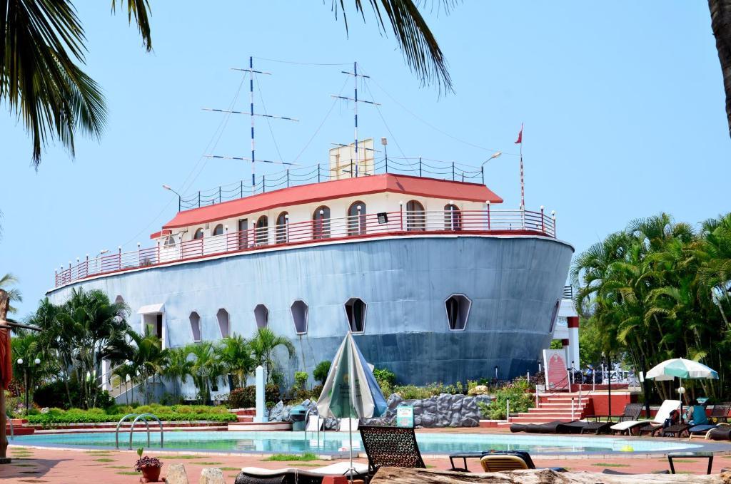 The Byke Old Anchor Beach Resort & Spa Cavelossim Extérieur photo
