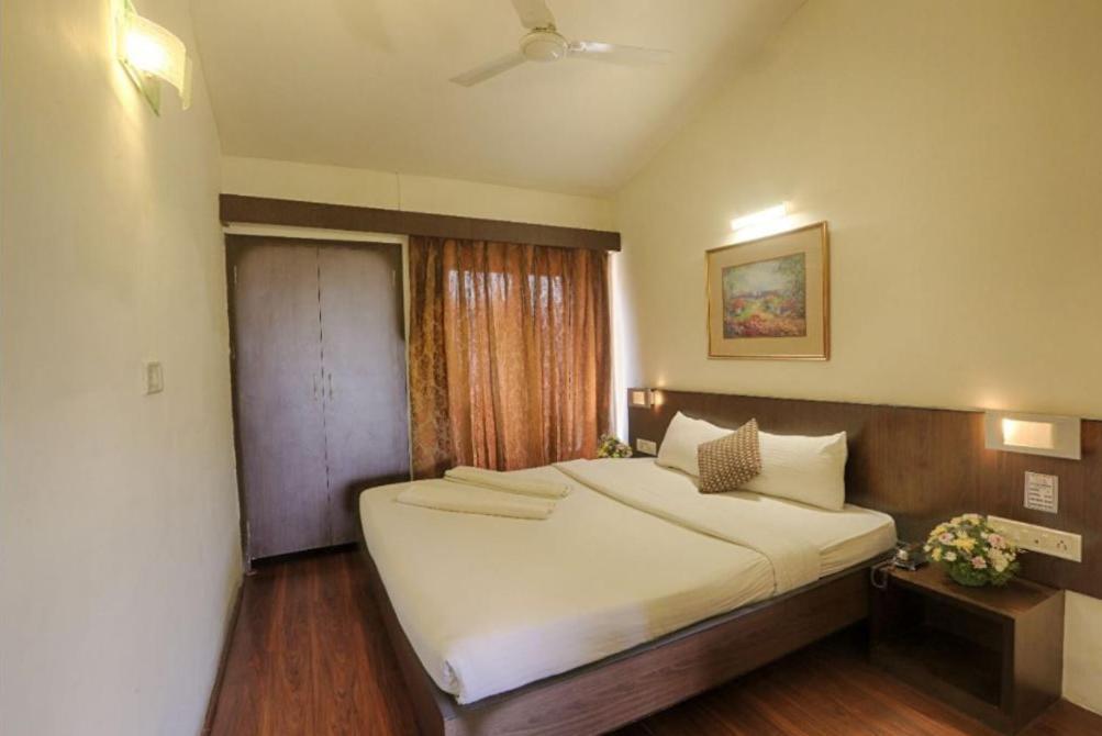 The Byke Old Anchor Beach Resort & Spa Cavelossim Extérieur photo